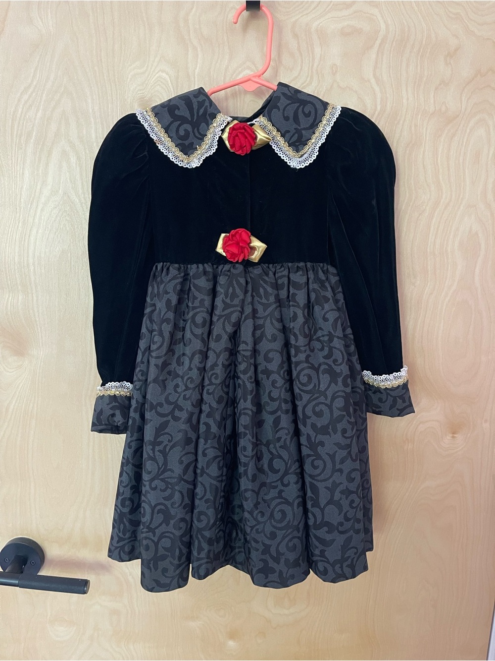 Handmade Vintage Black & Gray Velvet Rose Trim Girls'
